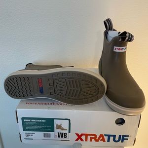XTRATUF Deck Boots brand new never worn